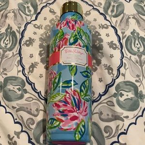 Lilly Pulitzer stainless steel canteen